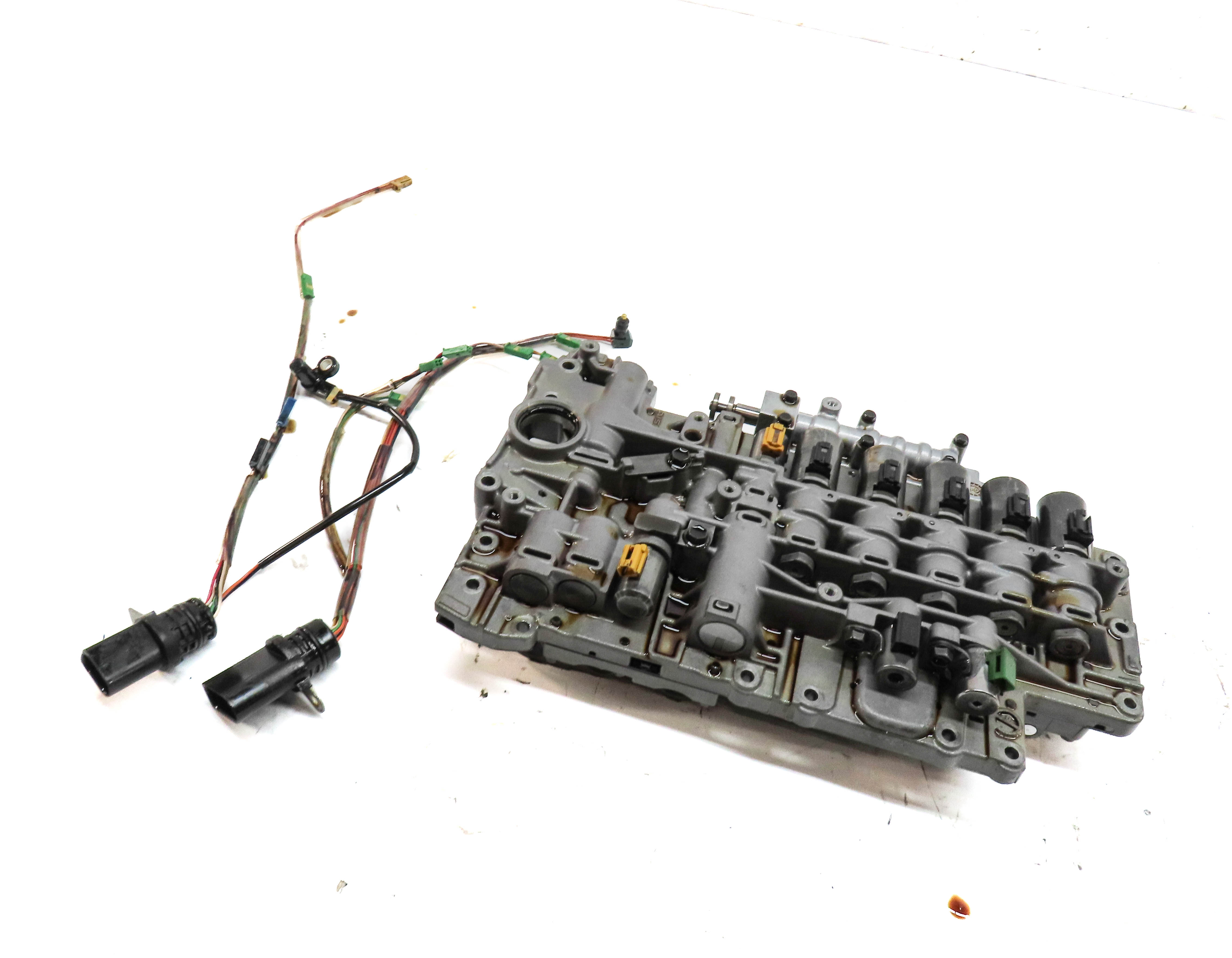 11-18 PORSCHE CAYENNE PANAMERA (958 970 G1) AUTOMATIC TRANSMISSION VALVE BODY — exact item pictured